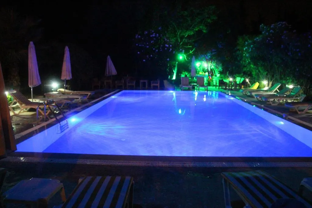 Aparthotel Antalya 242 Gold Tower 0*,  Turecko
